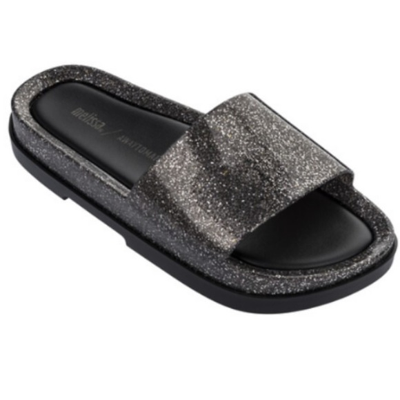 Melissa Shoes - MELISSA BLACK GLITTER BEACH SLIDE PLATFORM + AWAY TO MARS 8